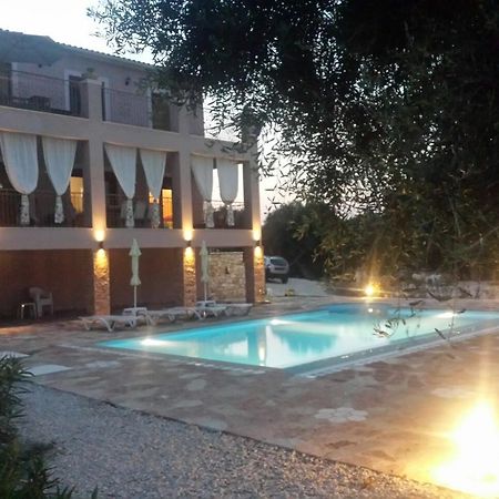 Villa Androniki Longos  ภายนอก รูปภาพ