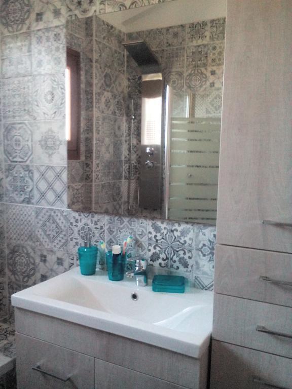 Villa Androniki Longos  ภายนอก รูปภาพ